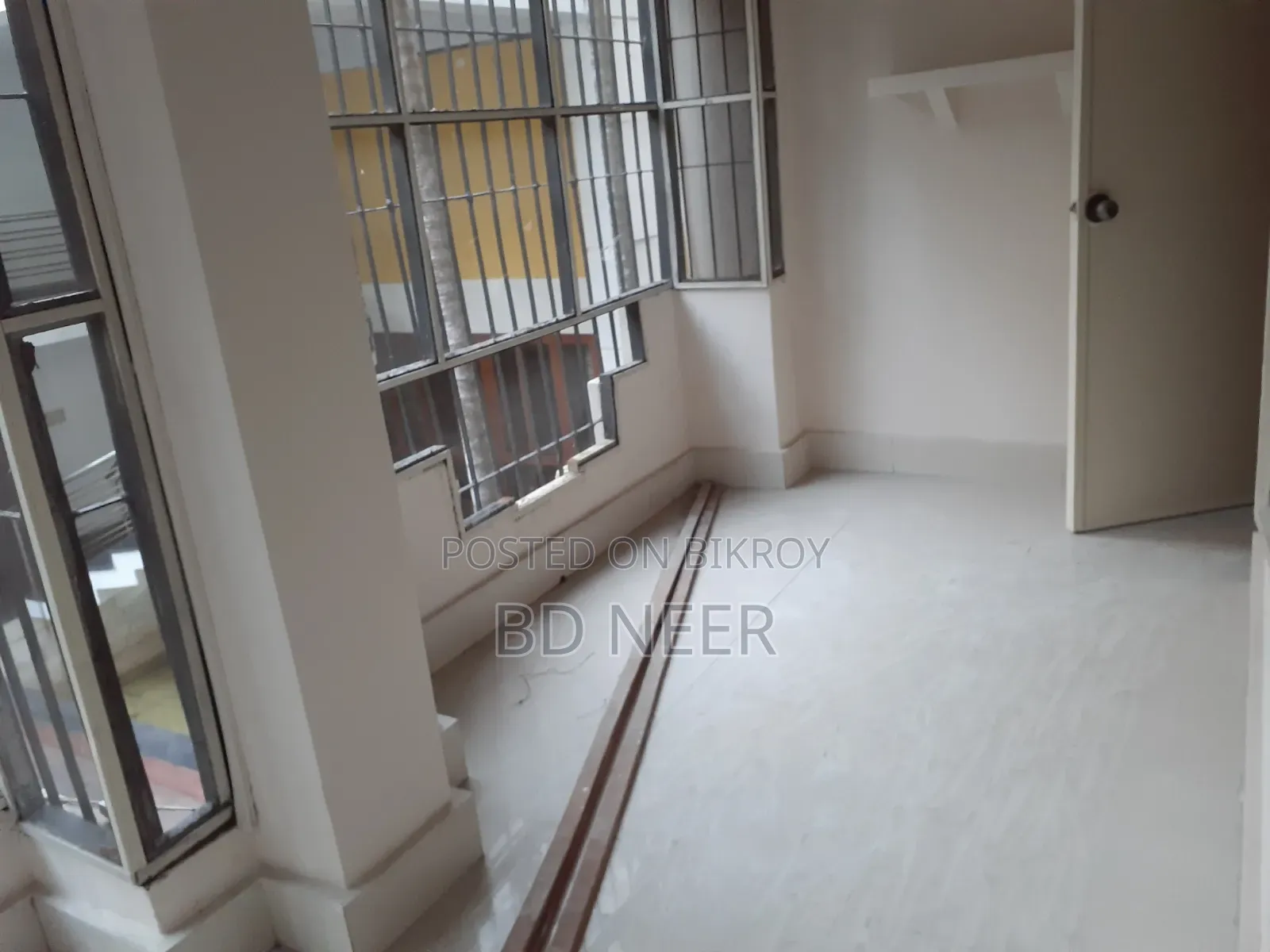 2500 SqFt Gulshan North Avenue Office Rent