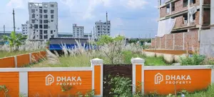 ৩০ ফুট রাস্তা ৩ কাঠা লেক ইস্ট সেক্টর-১৫/এ