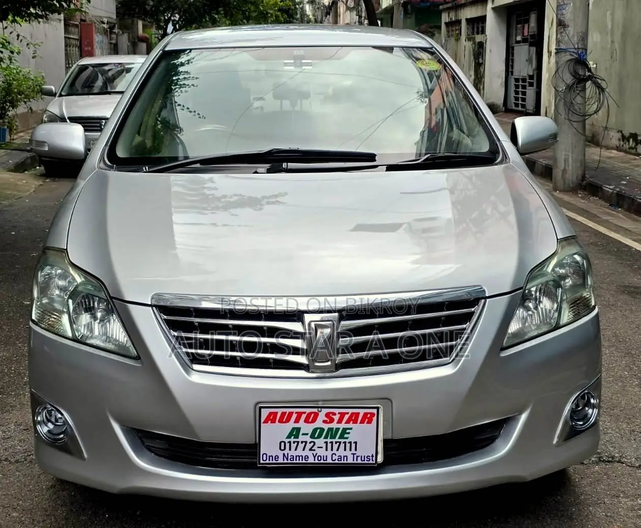 টয়োটা প্রিমিও ১.৫ এফডব্লিউডি ২০১২ সিলভার