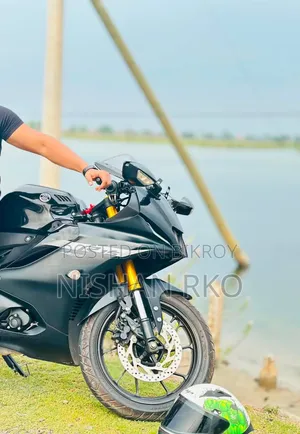 Yamaha R15M 2024 Black