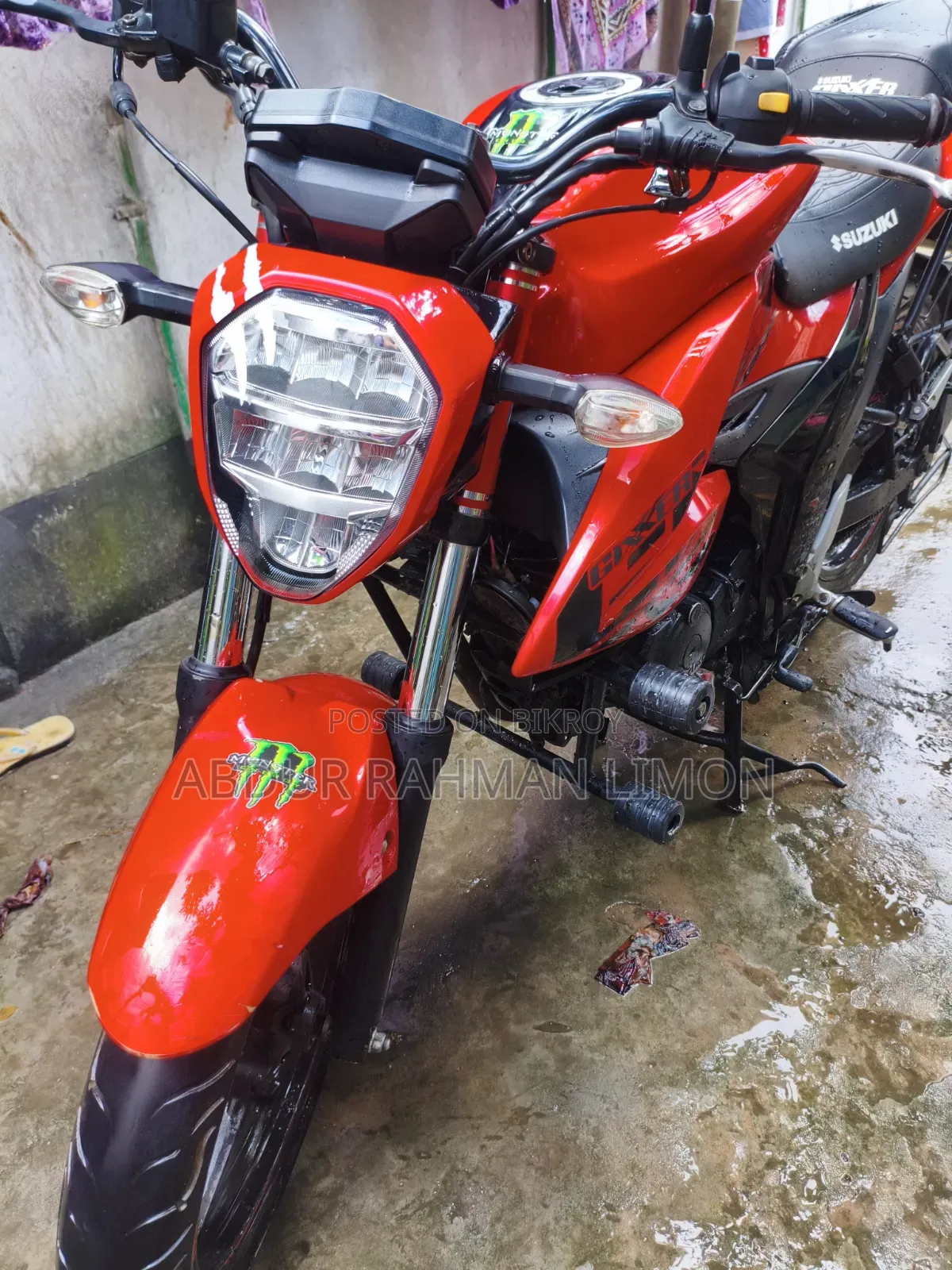 Suzuki Gixxer 2022 Red