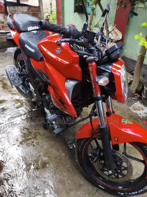 Suzuki Gixxer 2022 Red