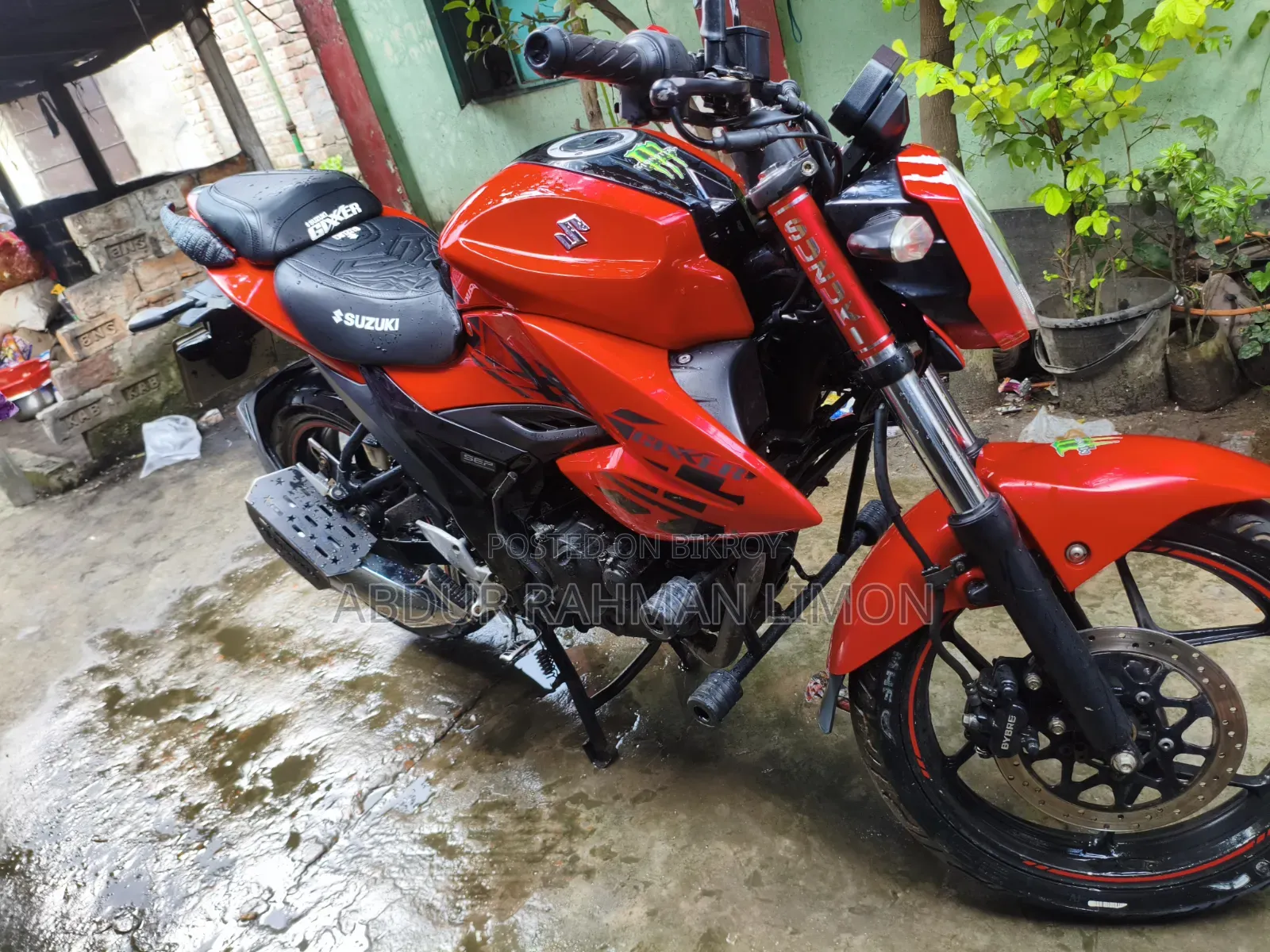 Suzuki Gixxer 2022 Red