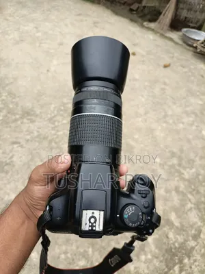Canon 1300D Camera