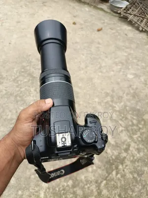 Canon 1300D Camera