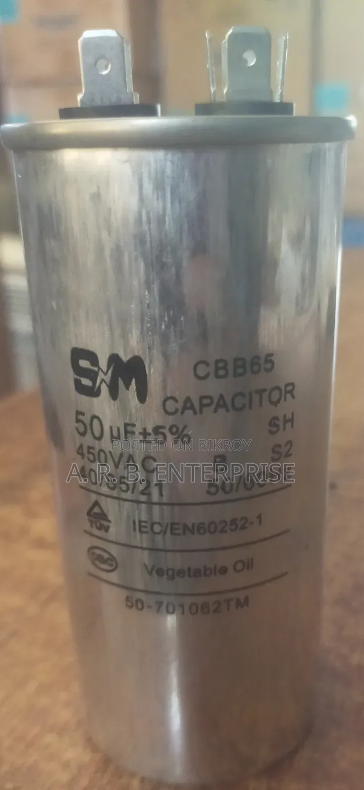 SM Capacitor