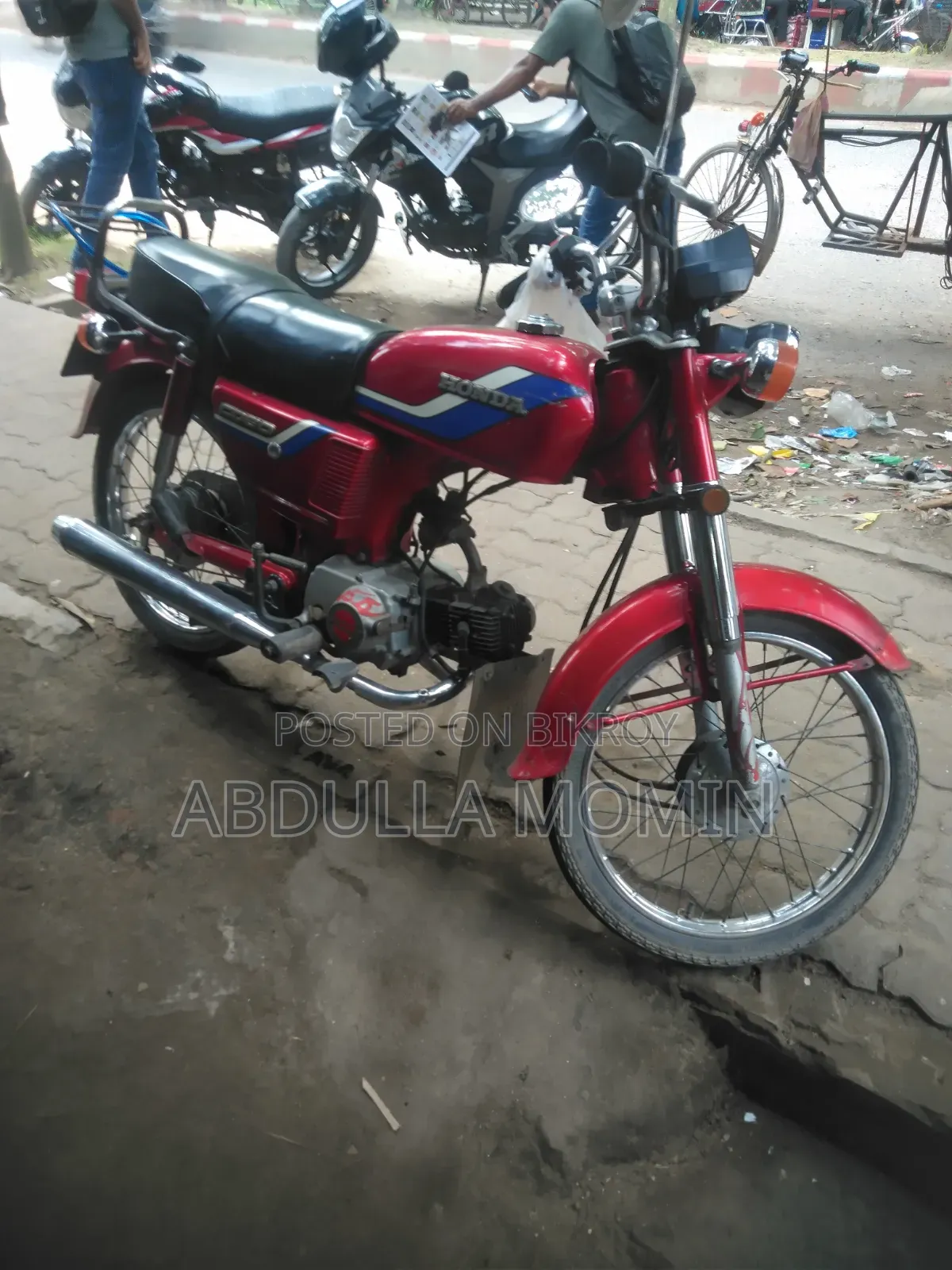 Honda 2007 Red