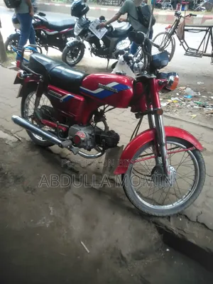 Honda 2007 Red