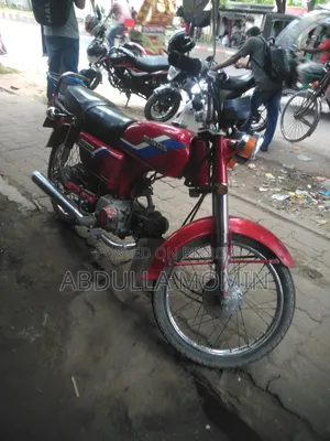 Honda 2007 Red