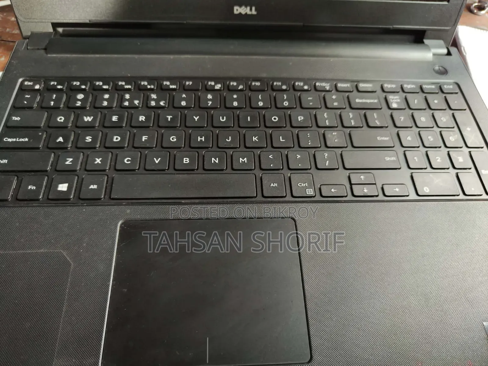 Laptop Dell Inspiron 5559 4GB Intel Core i5 HDD+SSD 1TB