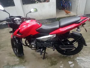 Bajaj Pulsar 135 LS 2011 Red