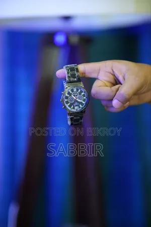 New Arrival Let Time and Style Be a Bit Classy