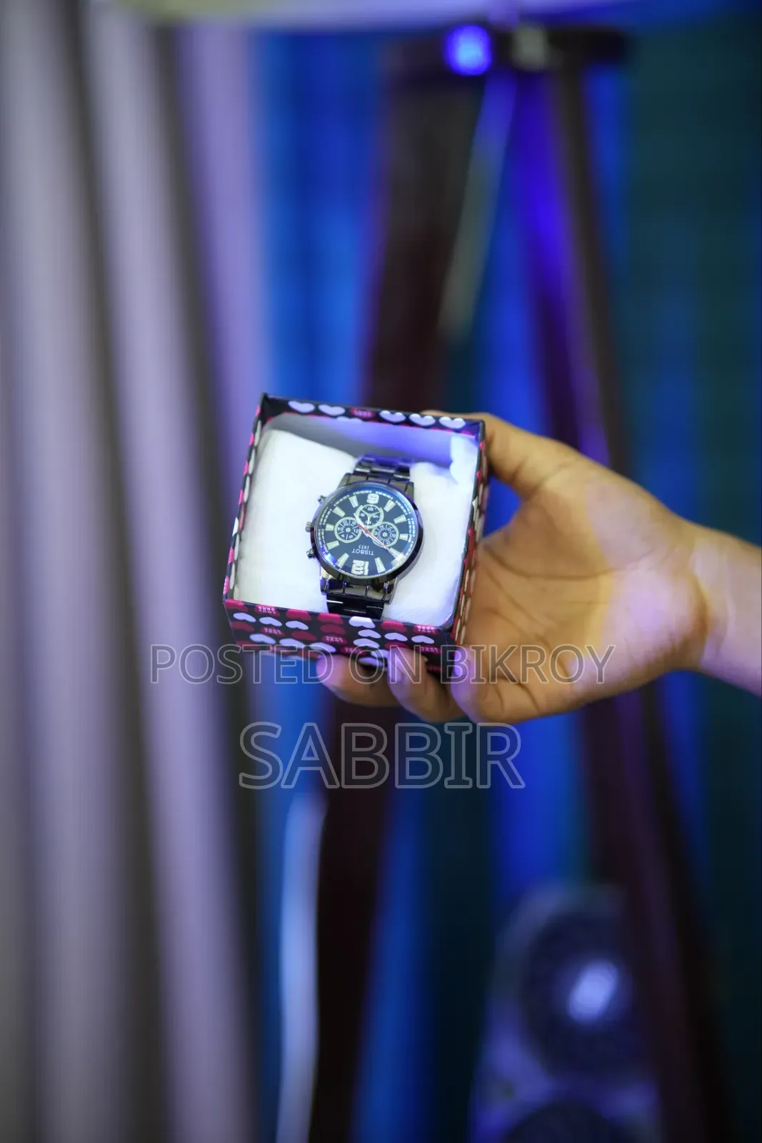 New Arrival Let Time and Style Be a Bit Classy