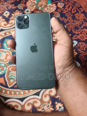 Apple iPhone 11 Pro Max 64 GB Black
