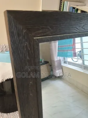 এন্টিক আয়না