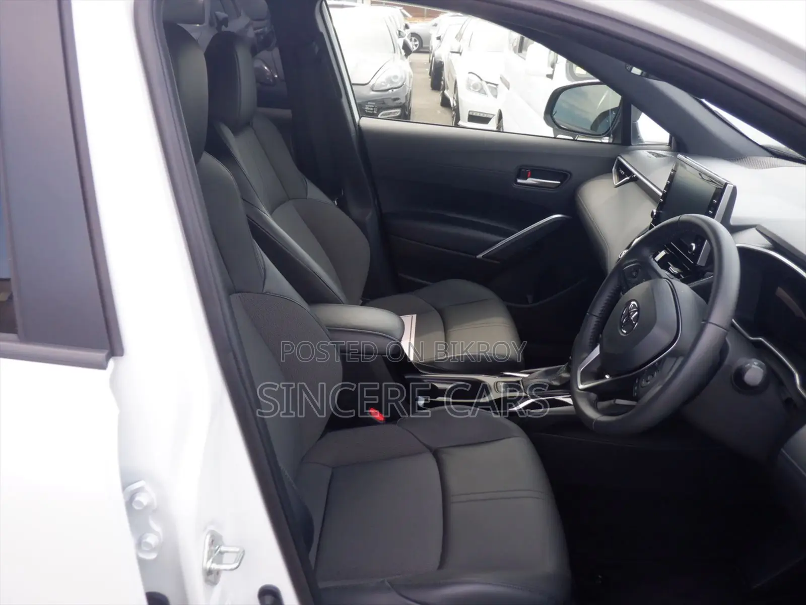 Toyota Corolla Cross 2023 Pearl
