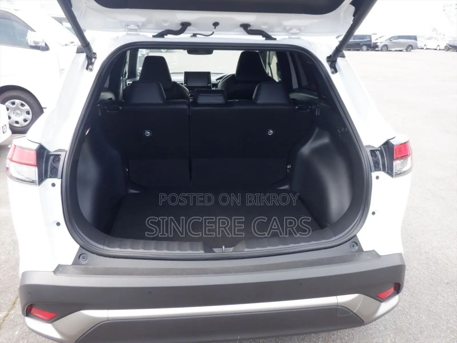 Toyota Corolla Cross 2023 Pearl