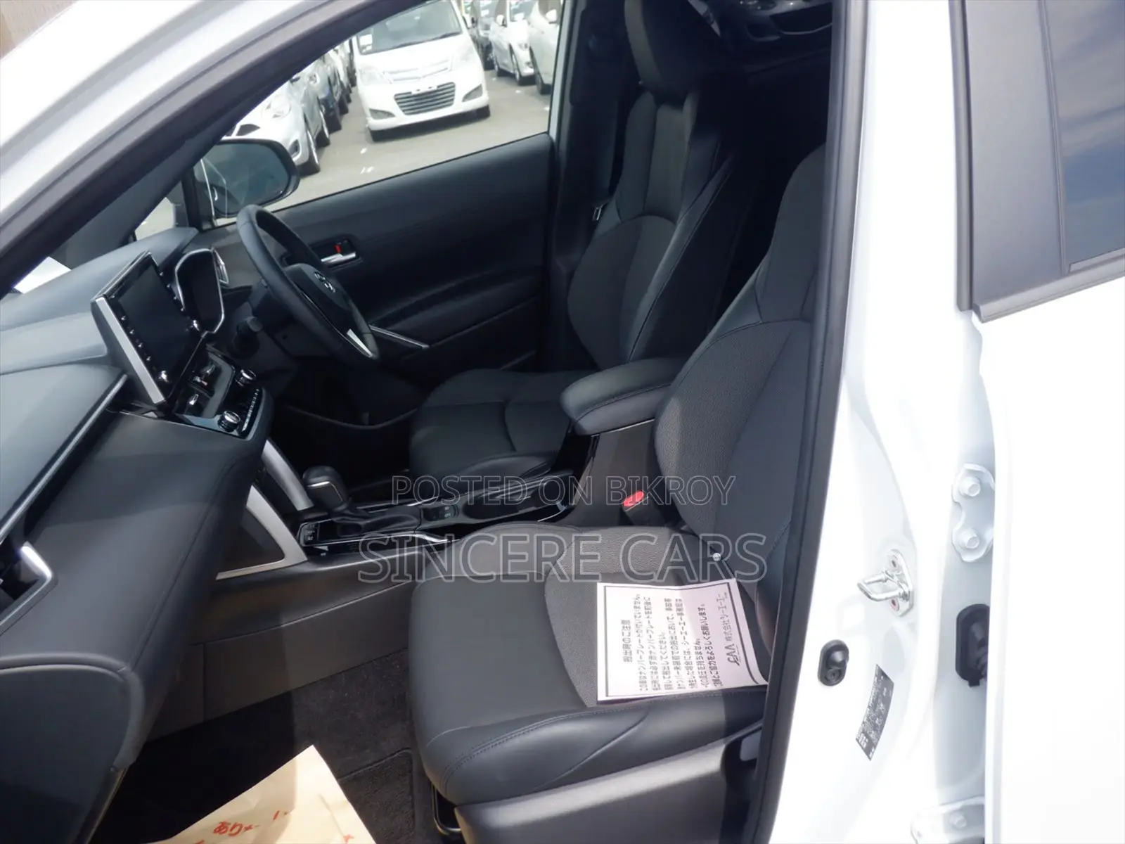Toyota Corolla Cross 2023 Pearl