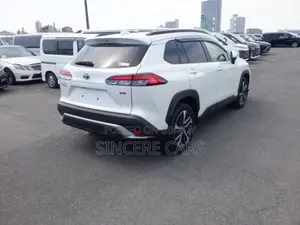 Toyota Corolla Cross 2023 Pearl
