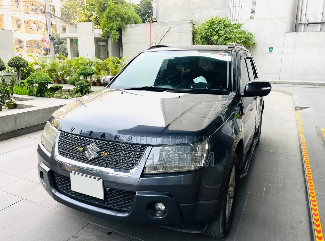 Suzuki Grand Vitara 2011 Gray
