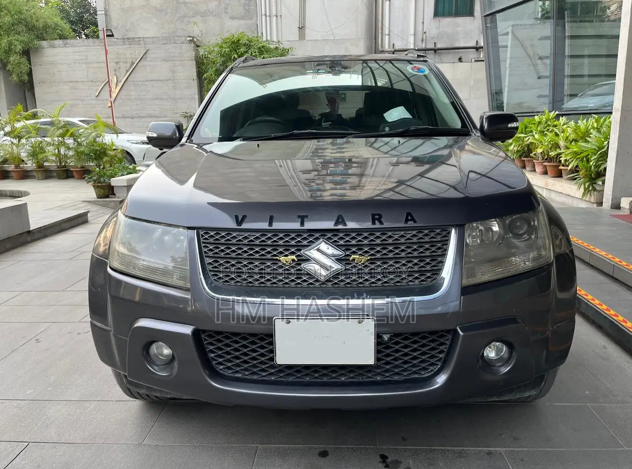 Suzuki Grand Vitara 2011 Gray