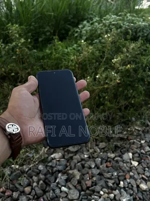 টেকনো পোভা স্লিম ৫জি ২৫৬ জিবি কালো