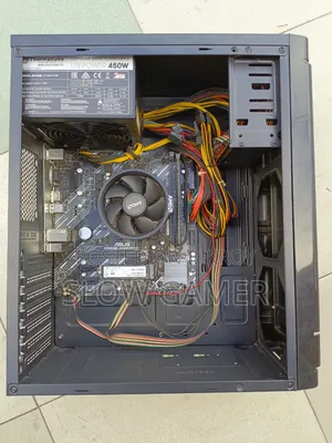 Desktop Computer Asus 8GB AMD Ryzen 5 SSD 256GB