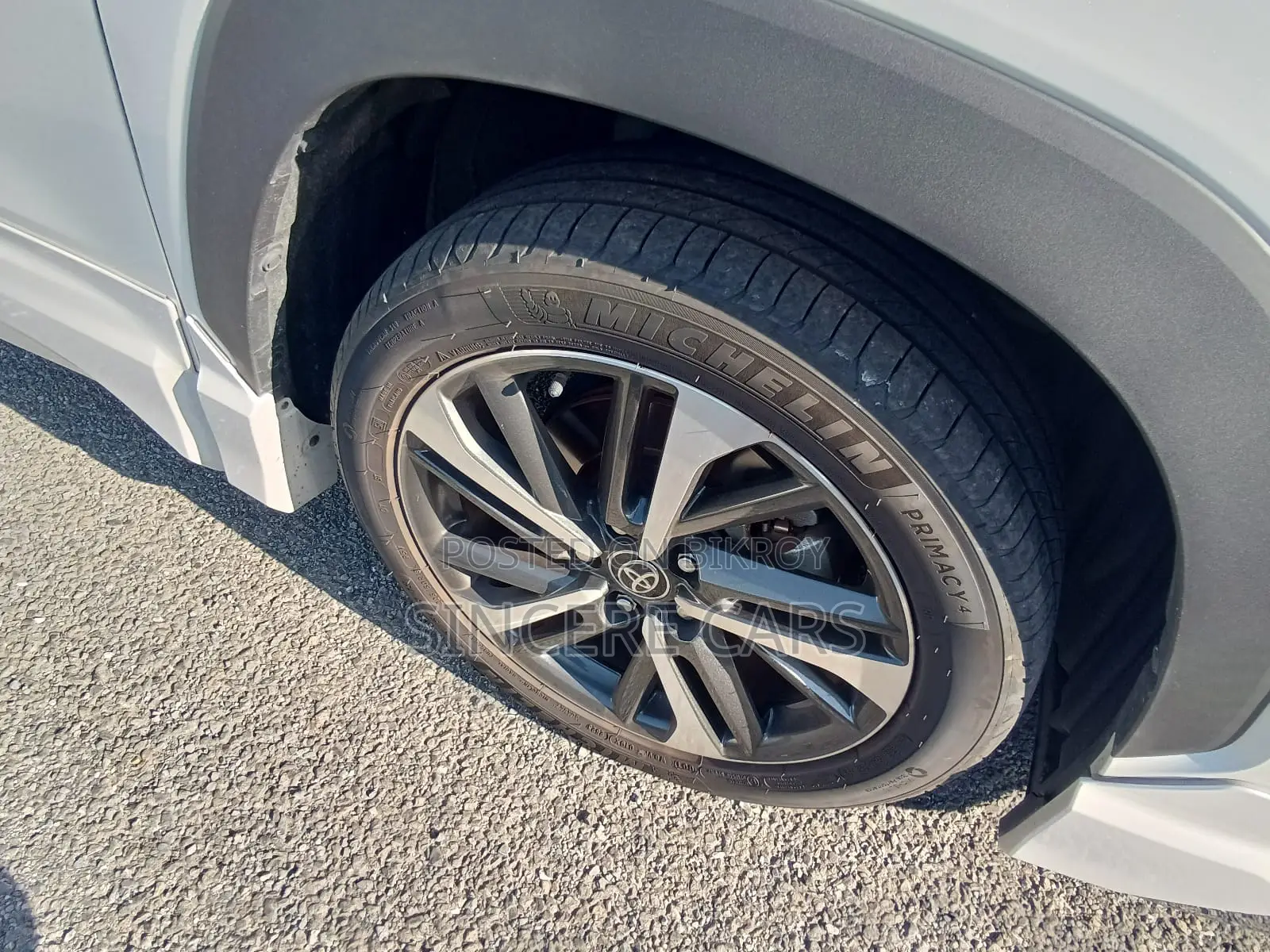 Toyota Corolla Cross 2023 Pearl