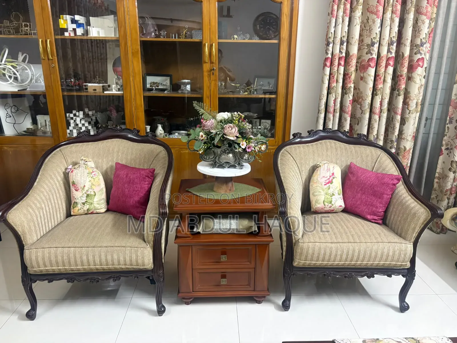 Hatil 6 Seated Sofa