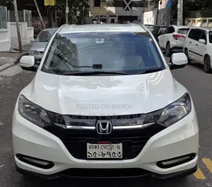 হোন্ডা ভেজেল ১.৫ ফোর ডব্লিউডি ২০১৪ পার্ল
