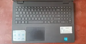 Laptop Dell Inspiron 15 3000 4GB Intel Core i3 SSD 128GB
