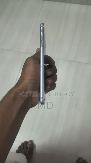 Apple iPhone 6s Plus 64 GB Silver