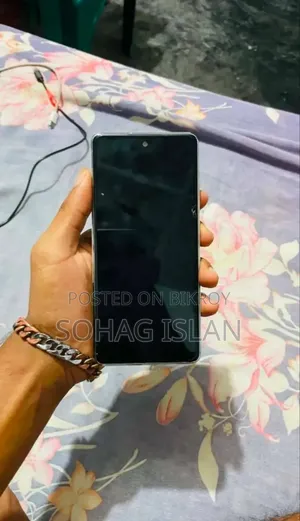 স্যামসাং গ্যালাক্সি এস২০ এফই ৫জি ১২৮ জিবি ব্ল্যাক
