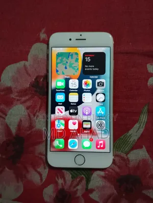 Apple iPhone 6s 16 GB Rose Gold