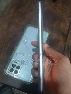 রিয়েলমি ৮ ৫জি ১২৮ জিবি