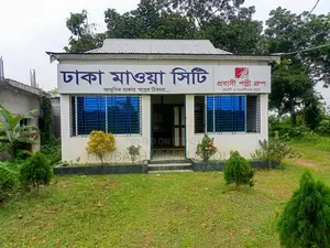 ঢাকা মাওয়া রোডের পাশেই অবিশ্বাস্য মূল্যে প্লটের মালিক