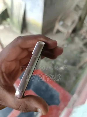 স্যামসাং গ্যালাক্সি এস২২ ৫জি ২৫৬ জিবি রোজ গোল্ড
