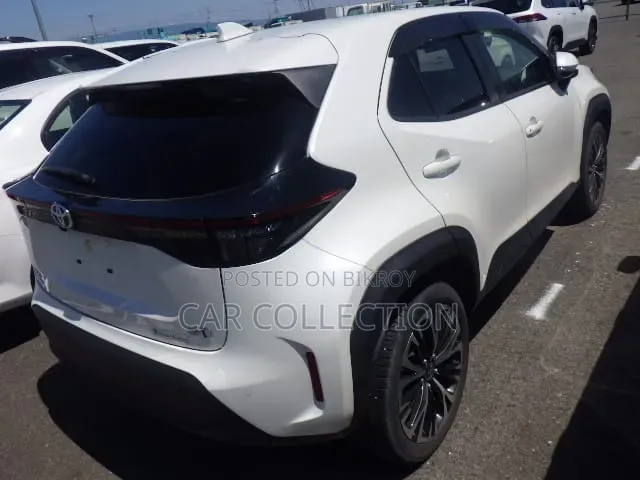 Toyota Yaris Cross 2021 Pearl