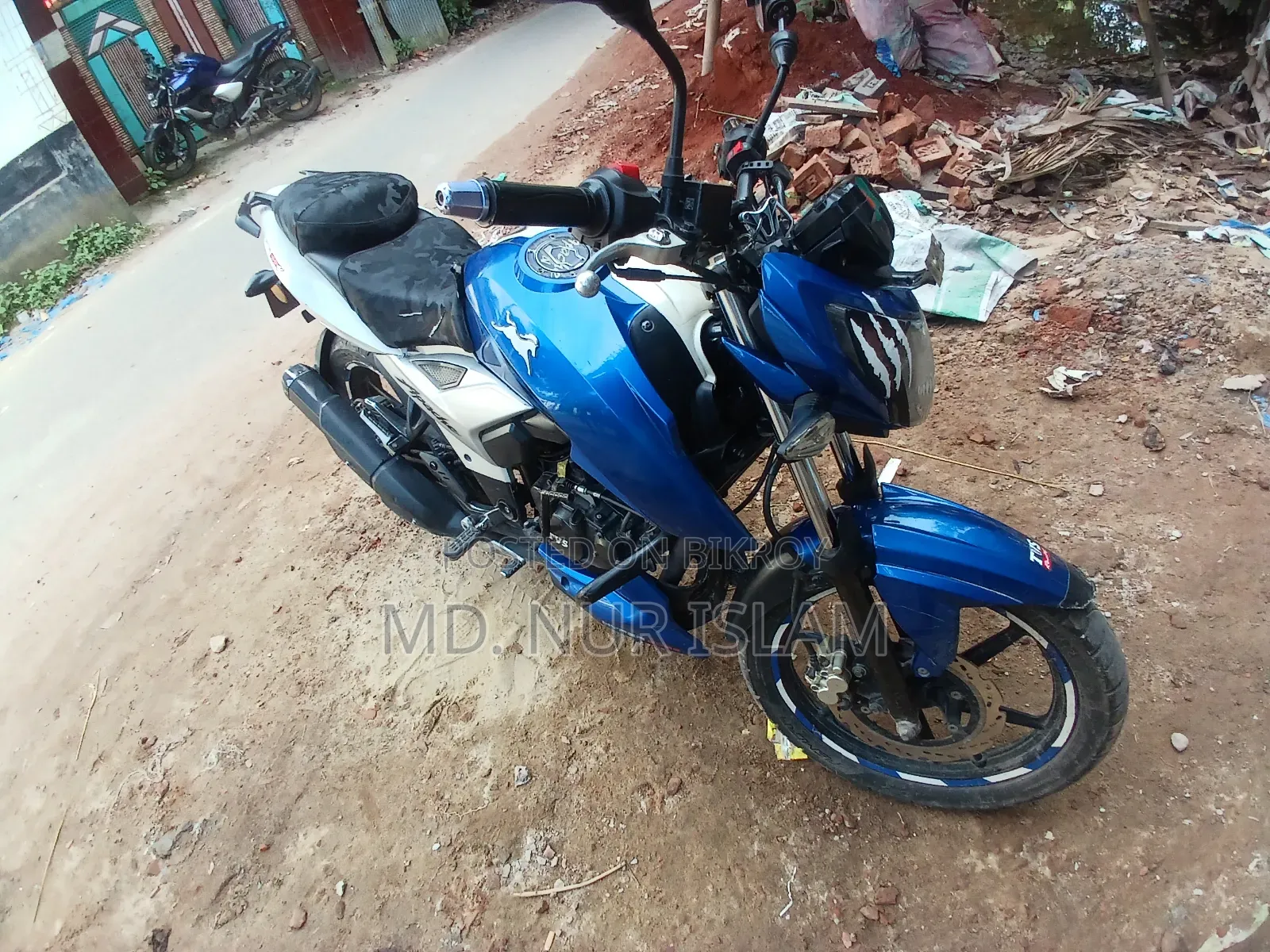 TVS Apache 160 4V 2021 Blue
