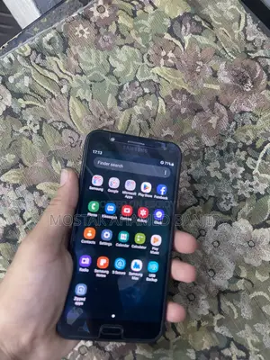 Samsung Galaxy J7 Neo 16 GB Black