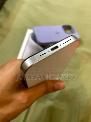 অ্যাপল আইফোন ১৫ প্রো ২৫৬ জিবি হোয়াইট