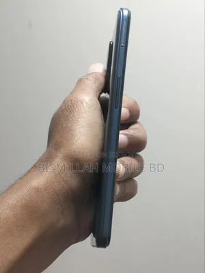 রিয়েলমি ৮ ৫জি ১২৮ জিবি কালো