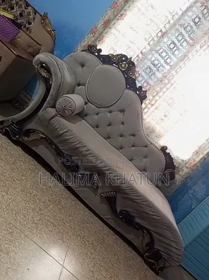 Classical Chase Lounge or Divan Sofa