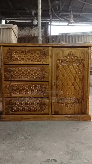 চিটাগাং সেগুন কাঠের ওয়ারড্রব
