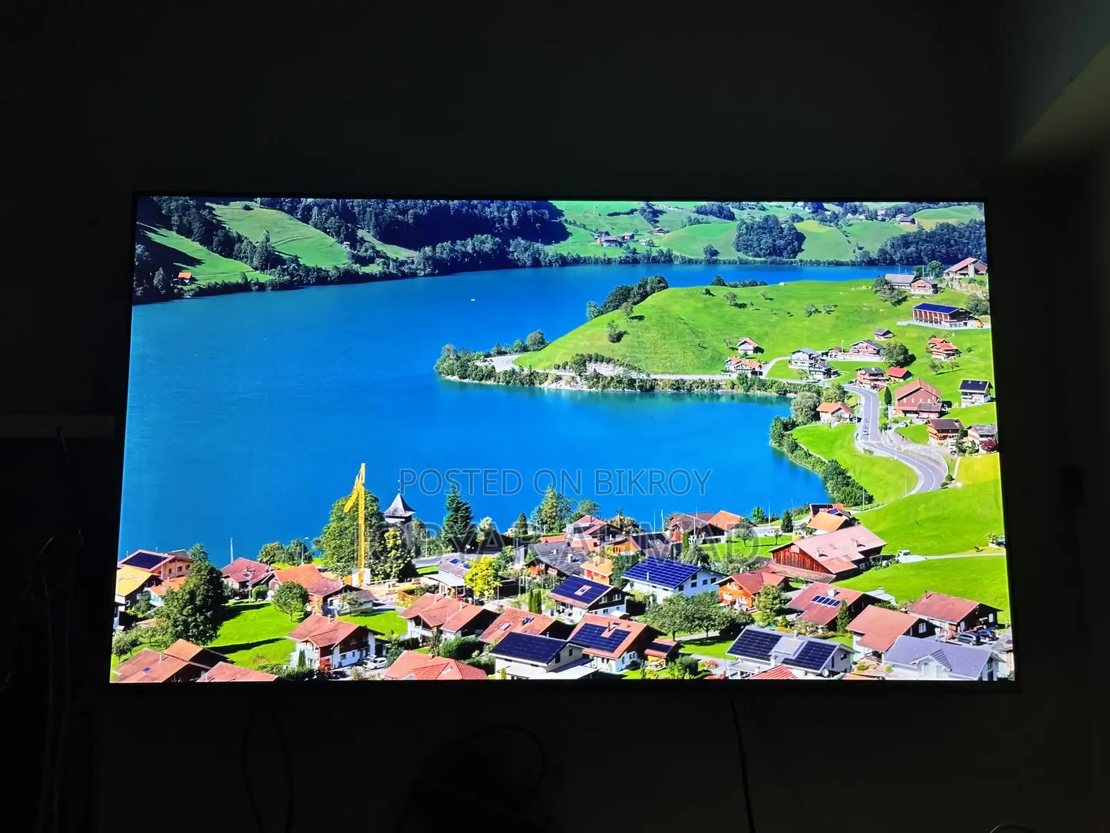 Butterfly 55 Inch QLED Smart TV