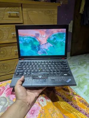 Laptop Lenovo ThinkPad X230 4GB Intel Core i5 eMMC 350GB
