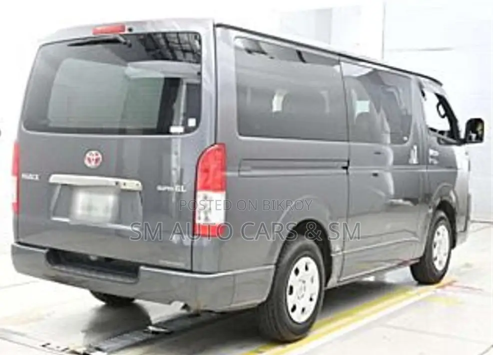 Toyota HiAce 2021 Grey