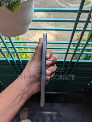 ওয়ানপ্লাস নর্ড সিই ৫জি ২৫৬ জিবি