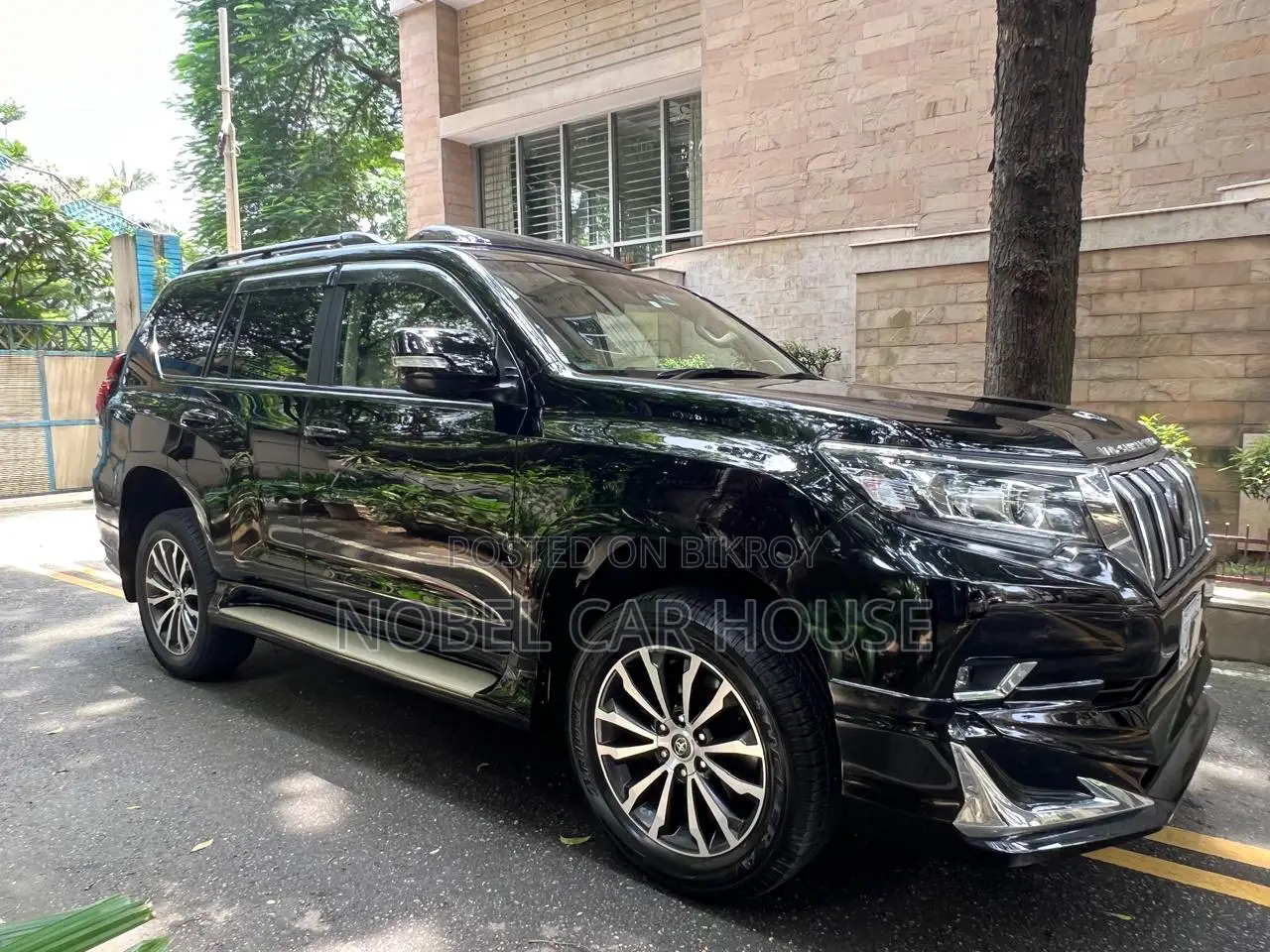 Toyota Land Cruiser Prado 2019 Black