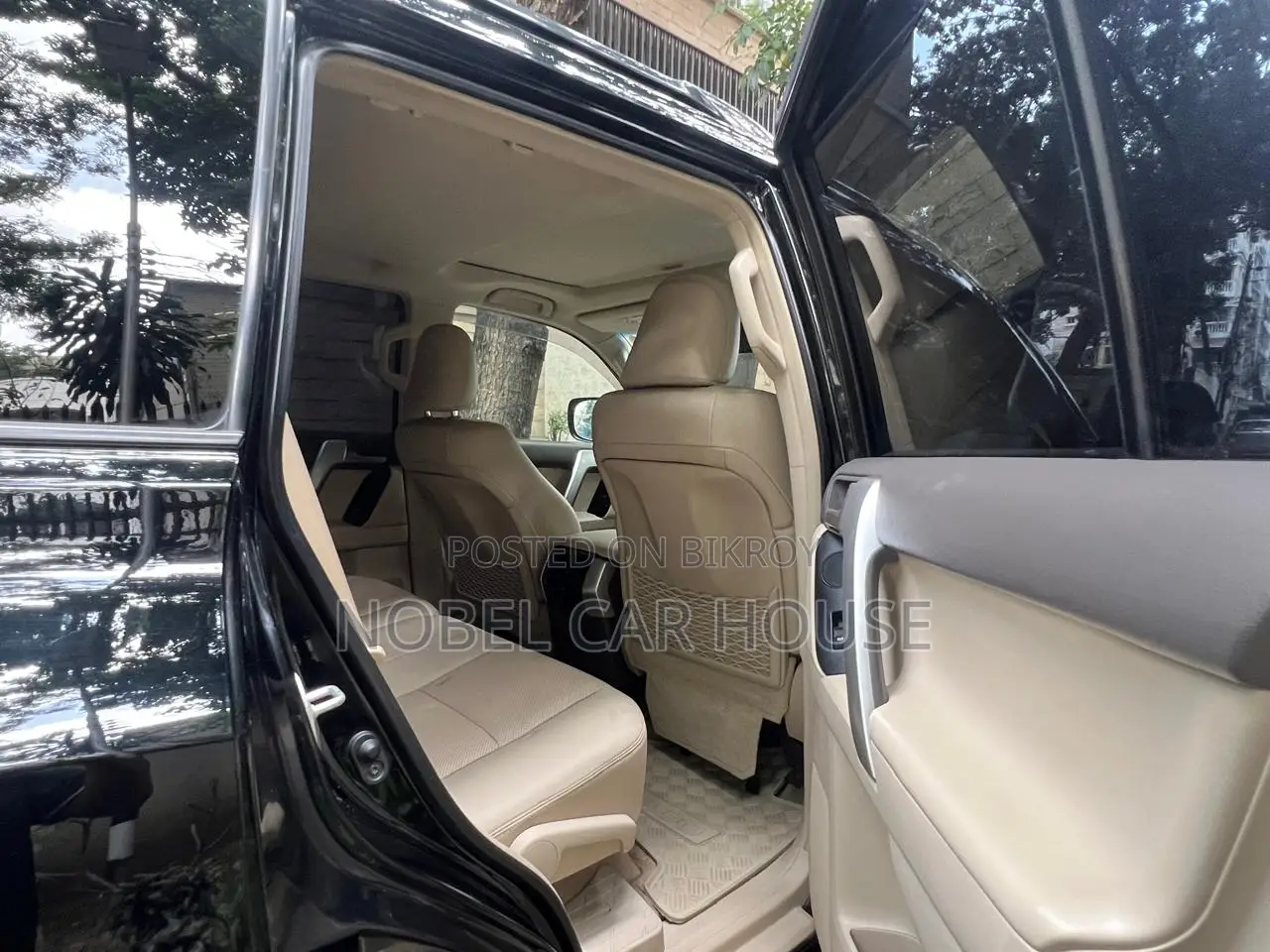 Toyota Land Cruiser Prado 2019 Black